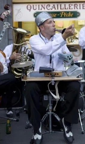 DIXIELAND BULL'S  BAND